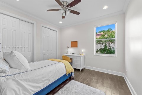 Villa ou maison à vendre à Weston, Floride: 5 chambres, 456.61 m2 № 1995169 - photo 22