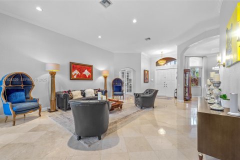 Villa ou maison à vendre à Weston, Floride: 5 chambres, 456.61 m2 № 1995169 - photo 3