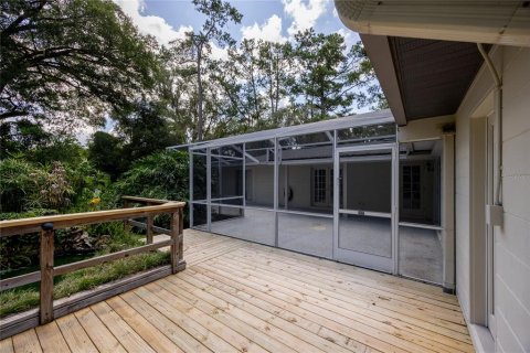 Casa en venta en Gainesville, Florida, 3 dormitorios, 252.51 m2 № 1914455 - foto 22