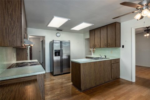 Casa en venta en Gainesville, Florida, 3 dormitorios, 252.51 m2 № 1914455 - foto 5