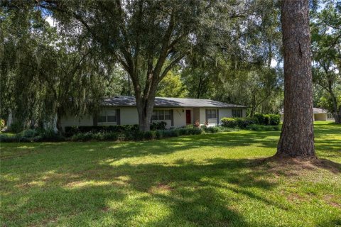 Casa en venta en Gainesville, Florida, 3 dormitorios, 252.51 m2 № 1914455 - foto 1