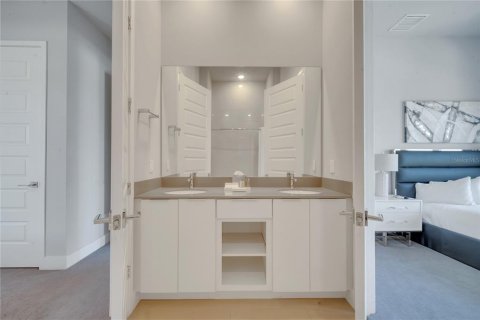 Купить кондоминиум в Фор-Корнерс, Флорида 8 комнат, 244.33м2, № 1375177 - фото 26