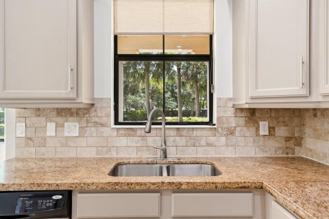 Touwnhouse à vendre à Sunrise, Floride: 4 chambres, 176.05 m2 № 2261868 - photo 13