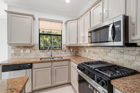 Touwnhouse à vendre à Sunrise, Floride: 4 chambres, 176.05 m2 № 2261868 - photo 14