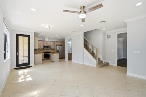 Touwnhouse à vendre à Sunrise, Floride: 4 chambres, 176.05 m2 № 2261868 - photo 8