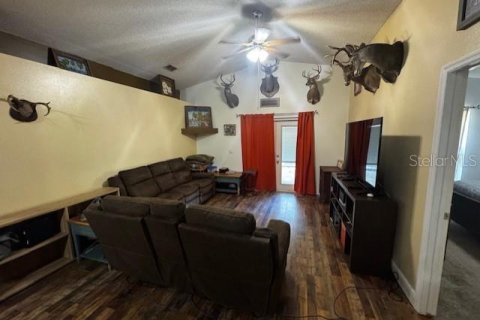 Купить виллу или дом в Юстис, Флорида 5 комнат, 104.98м2, № 1853241 - фото 4