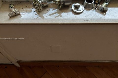 Снять в аренду квартиру в Майами-Бич, Флорида 1 спальня, 40.88м2, № 1951734 - фото 20