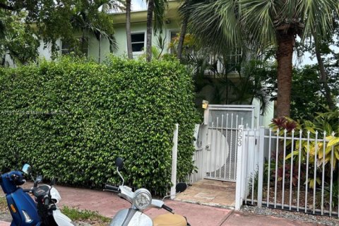 Снять в аренду квартиру в Майами-Бич, Флорида 1 спальня, 40.88м2, № 1951734 - фото 18