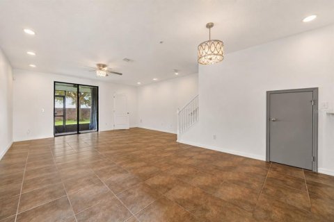 Touwnhouse à vendre à Ocoee, Floride: 3 chambres, 142.33 m2 № 2284987 - photo 10