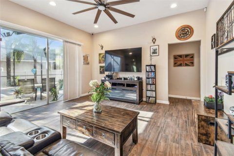Casa en venta en Valrico, Florida, 5 dormitorios, 241.08 m2 № 1718535 - foto 26