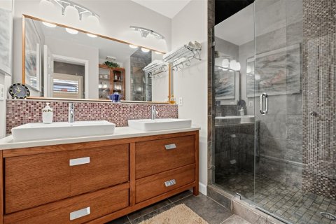 Townhouse in Fern Park, Florida 3 bedrooms, 173.91 sq.m. № 2387708 - photo 23