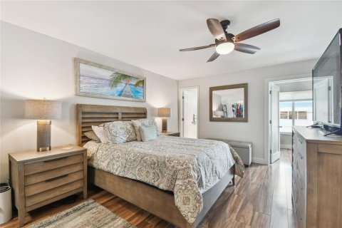 Copropriété à vendre à Gulfport, Floride: 2 chambres, 116.13 m2 № 1725452 - photo 20