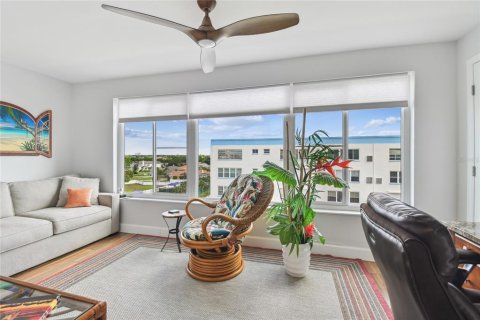 Copropriété à vendre à Gulfport, Floride: 2 chambres, 116.13 m2 № 1725452 - photo 14