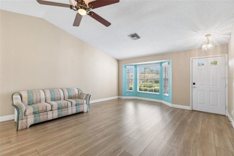 Villa ou maison à vendre à Hudson, Floride: 3 chambres, 173.63 m2 № 2196765 - photo 5