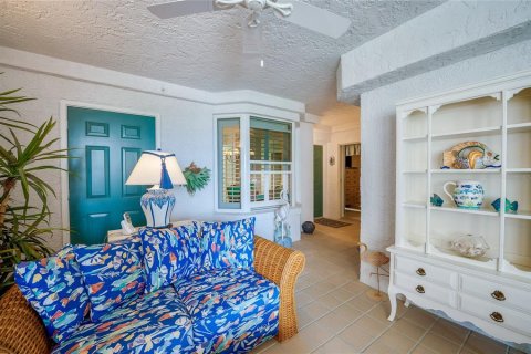 Condominio en venta en Ponce Inlet, Florida, 2 dormitorios, 153.75 m2 № 2318429 - foto 4