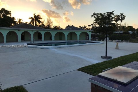 Купить виллу или дом в Хомстед, Флорида 2 спальни, 78.97м2, № 1952415 - фото 2