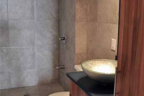 Купить кондоминиум в Норт-Майами, Флорида 1 спальня, 68.75м2, № 1829006 - фото 9