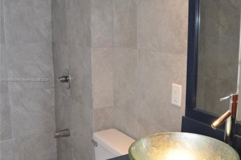 Купить кондоминиум в Норт-Майами, Флорида 1 спальня, 68.75м2, № 1829006 - фото 10