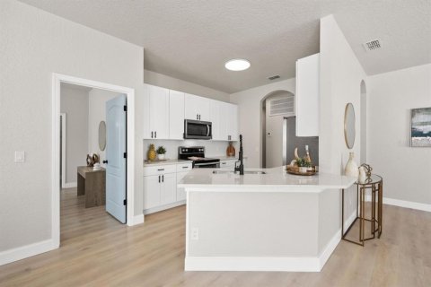 Casa en venta en Davenport, Florida, 4 dormitorios, 134.89 m2 № 1909615 - foto 22