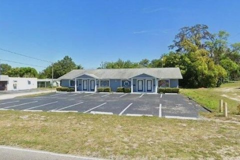Immobilier commercial à New Port Richey, Floride № 2289473