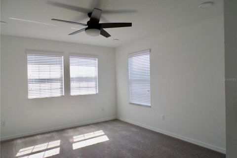 House in Wesley Chapel, Florida 5 bedrooms, 328.04 sq.m. № 1870581 - photo 27
