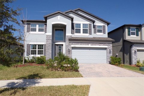 House in Wesley Chapel, Florida 5 bedrooms, 328.04 sq.m. № 1870581 - photo 2