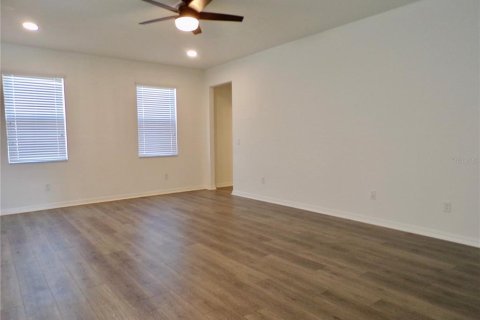 House in Wesley Chapel, Florida 5 bedrooms, 328.04 sq.m. № 1870581 - photo 15