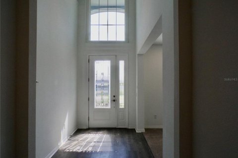 House in Wesley Chapel, Florida 5 bedrooms, 328.04 sq.m. № 1870581 - photo 10