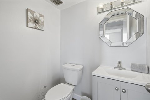 Купить кондоминиум в Холливуд, Флорида 3 комнаты, 92.53м2, № 2146017 - фото 20