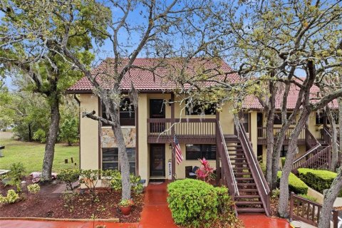 Condominio en Port Richey, Florida, 2 dormitorios № 2103523