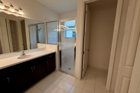 Villa ou maison à louer à Port St. Lucie, Floride: 2 chambres, 159.42 m2 № 2249785 - photo 9