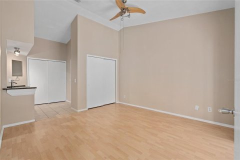Condominio en venta en Orlando, Florida, 2 dormitorios, 99.87 m2 № 2156354 - foto 13