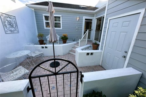 Townhouse in Bradenton, Florida 2 bedrooms, 127.09 sq.m. № 1516135 - photo 2