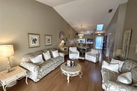 Townhouse in Bradenton, Florida 2 bedrooms, 127.09 sq.m. № 1516135 - photo 7