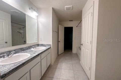 House in Groveland, Florida 3 bedrooms, 182 sq.m. № 1899633 - photo 7