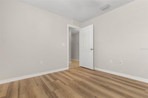 Immobilier commercial à vendre à Palm Coast, Floride: 8 chambres, 284.56 m2 № 1843608 - photo 27