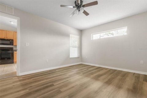 Immobilier commercial à vendre à Palm Coast, Floride: 8 chambres, 284.56 m2 № 1843608 - photo 22