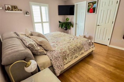 Condo in Saint Pete Beach, Florida, 3 bedrooms  № 1539932 - photo 26
