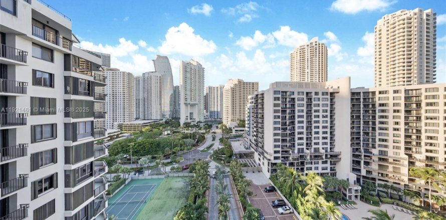 Condo à Miami, Floride, 2 chambres  № 1975613