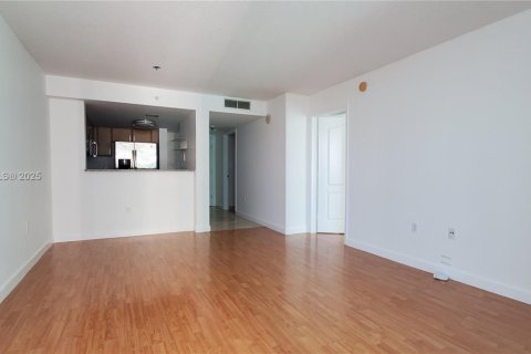 Copropriété à vendre à Miami, Floride: 1 chambre, 73.49 m2 № 2038676 - photo 4