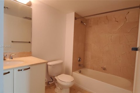 Copropriété à vendre à Miami, Floride: 1 chambre, 73.49 m2 № 2038676 - photo 8