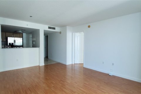 Copropriété à vendre à Miami, Floride: 1 chambre, 73.49 m2 № 2038676 - photo 5