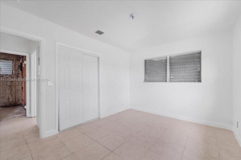 Купить виллу или дом в Холливуд, Флорида 3 спальни, 83.61м2, № 1971200 - фото 21