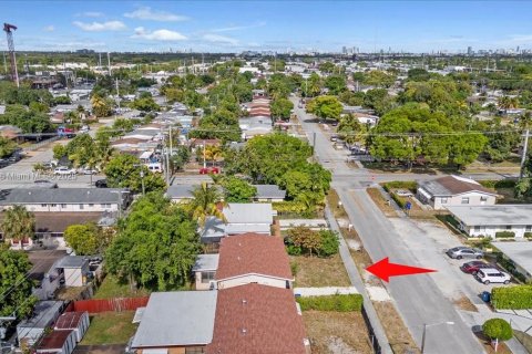 Купить виллу или дом в Холливуд, Флорида 3 спальни, 83.61м2, № 1971200 - фото 3