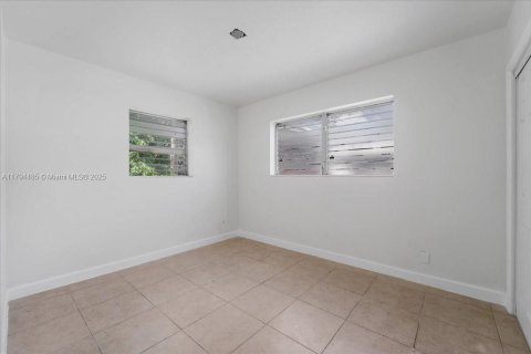 Купить виллу или дом в Холливуд, Флорида 3 спальни, 83.61м2, № 1971200 - фото 23