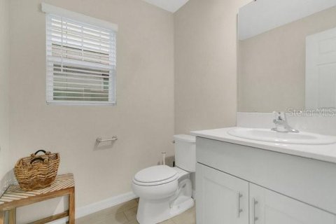 Casa en alquiler en Haines City, Florida, 6 dormitorios, 358.51 m2 № 1900504 - foto 8