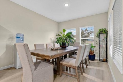 Casa en alquiler en Haines City, Florida, 6 dormitorios, 358.51 m2 № 1900504 - foto 20