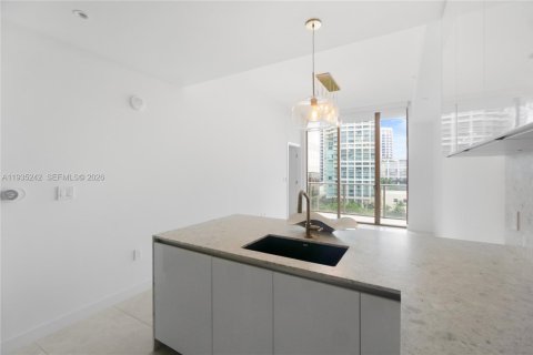 Купить кондоминиум в Майами, Флорида 1 спальня, 54.07м2, № 1997504 - фото 9