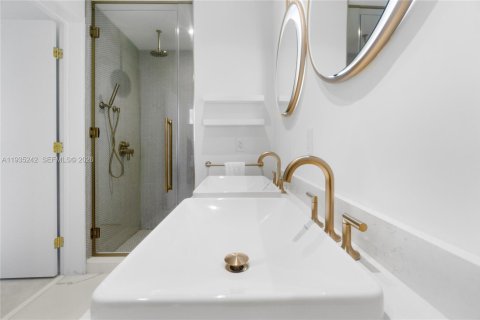 Купить кондоминиум в Майами, Флорида 1 спальня, 54.07м2, № 1997504 - фото 14