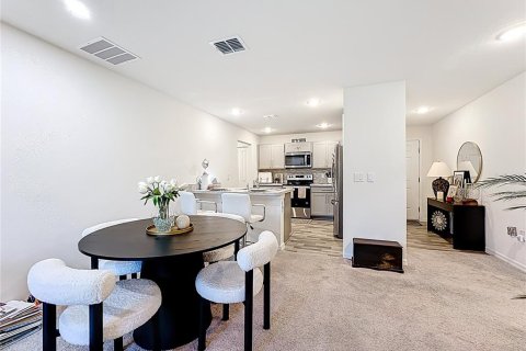 Casa en venta en Kissimmee, Florida, 3 dormitorios, 115.94 m2 № 1907003 - foto 13